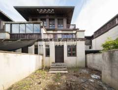 融创微风之城(别墅) 4室2厅4卫 233.00m² 527万