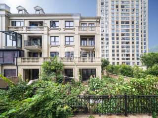 九龙仓雍景山(公寓住宅) 3室2厅2卫 125.25m² 350万