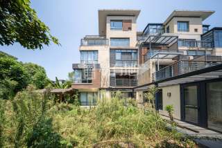 逸城(公寓住宅) 4室2厅2卫 221.92m² 329万