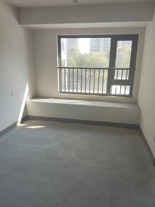 融创微风之城(公寓住宅) 3室2厅2卫 133.28m² 120万