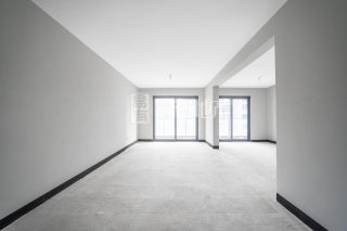 融创微风之城(公寓住宅) 3室2厅2卫 96.31m² 115万