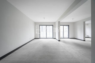 融创微风之城(公寓住宅) 3室2厅2卫 97.00m² 120万