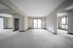 云水山居(公寓住宅) 3室2厅2卫 136.00m² 120万