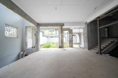 绿城富春玫瑰园 4室3厅5卫 293.00m² 1050万