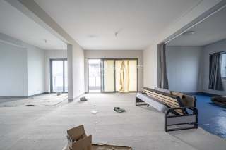 融创微风之城(公寓住宅) 4室2厅2卫 125.00m² 163万