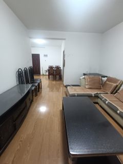 村口家园 2室2厅1卫 80.00m² 3500元/月
