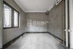 绿城富春玫瑰园 5室2厅4卫 278.00m² 1890万