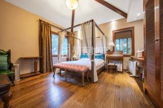 金都富春山居(别墅) 4室2厅4卫 398.58m² 1500万