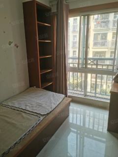 新桃源 3室2厅1卫 90m² 1500元/月