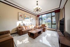 九龙山庄(别墅) 6室2厅4卫 262.47m² 670万