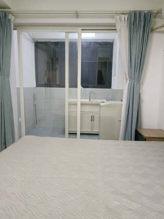 村口家园 2室2厅1卫 80.00m² 3600元/月
