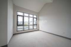 绿城七里香溪 4室2厅4卫 189.95m² 850万