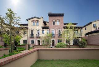 清源上林湖(别墅) 4室2厅4卫 232.19m² 578万