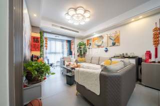 望钰和府南区 3室2厅1卫 97.00m² 125万