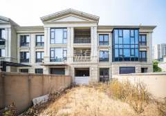 九龙仓雍景山(公寓住宅) 4室2厅3卫 138.82m² 460万
