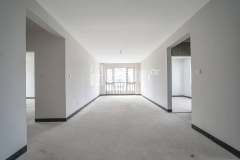 中天富春诚品 3室2厅2卫 99.73m² 180万