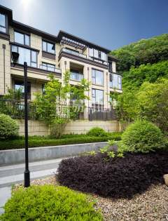 清源上林湖(公寓住宅) 3室2厅3卫 139.00m² 220万