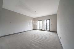九龙山庄(别墅) 4室2厅4卫 292.95m² 650万