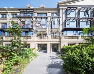 九龙仓雍景山(别墅) 4室2厅2卫 125.19m² 300万