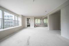 九龙仓雍景山(公寓住宅) 4室2厅2卫 126.89m² 145万