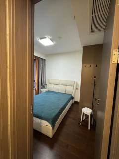 万达同心湾(南区) 4室2厅2卫 135m² 4150元/月