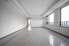 祥生云湖城 4室2厅2卫 119.19m² 204万