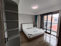 绿城桂语映月 3室2厅2卫 89m² 3280元/月