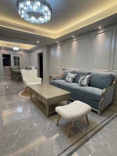 银湖新语公寓 4室2厅2卫 126.47m² 300万