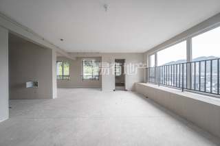 九龙仓雍景山(公寓住宅) 4室2厅2卫 128.83m² 166万