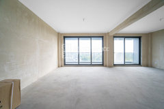 绿城富春玫瑰园(公寓住宅) 4室2厅3卫 190.00m² 545万