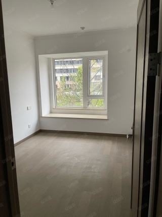 万科玖望(公寓住宅) 4室2厅2卫 139.87m² 4000元/月