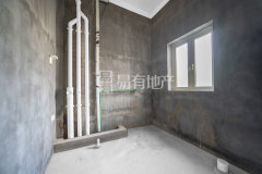 绿城富春玫瑰园 5室2厅5卫 335.00m² 1268万