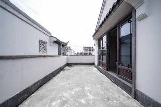 绿城富春玫瑰园 4室2厅5卫 283.00m² 975万