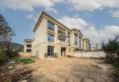 九龙仓雍景山(别墅) 4室2厅4卫 138.82m² 530万