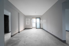 望钰和府北区 3室2厅2卫 123.35m² 160万