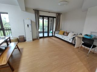 万科容大金色家园 3室2厅2卫 110.00m² 2380元/月