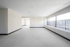 九龙仓雍景山(公寓住宅) 4室2厅2卫 138.00m² 180万