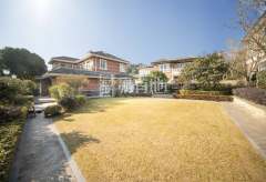 金苑山庄 5室3厅3卫 258.72m² 1100万