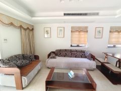 万科容大金色家园 3室2厅2卫 87.87m² 2600元/月