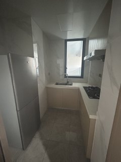 众安顺源府 3室2厅2卫 89.11m² 2700元/月