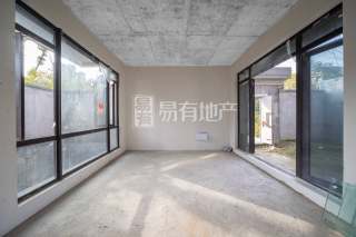 大城小院(别墅) 5室2厅4卫 130.83m² 460万