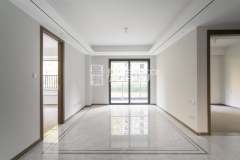 银湖宸语 3室2厅1卫 91.29m² 140万