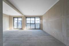 绿城富春玫瑰园(公寓住宅) 5室1厅3卫 193.00m² 558万