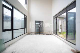 大城小院(别墅) 4室2厅4卫 130.68m² 500万