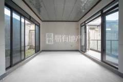 大城小院(别墅) 4室2厅3卫 108.35m² 270万
