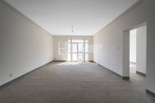 水印林语 3室2厅2卫 150.49m² 179万