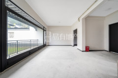 九龙仓雍景山(别墅) 4室2厅4卫 156.03m² 590万