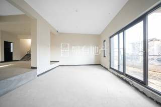 西郊半岛(公寓住宅) 5室2厅5卫 309.72m² 960万