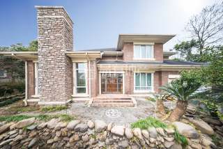 绿城七里香溪 5室2厅4卫 367.15m² 2000万