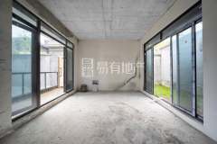 大城小院(别墅) 3室2厅3卫 108.35m² 330万